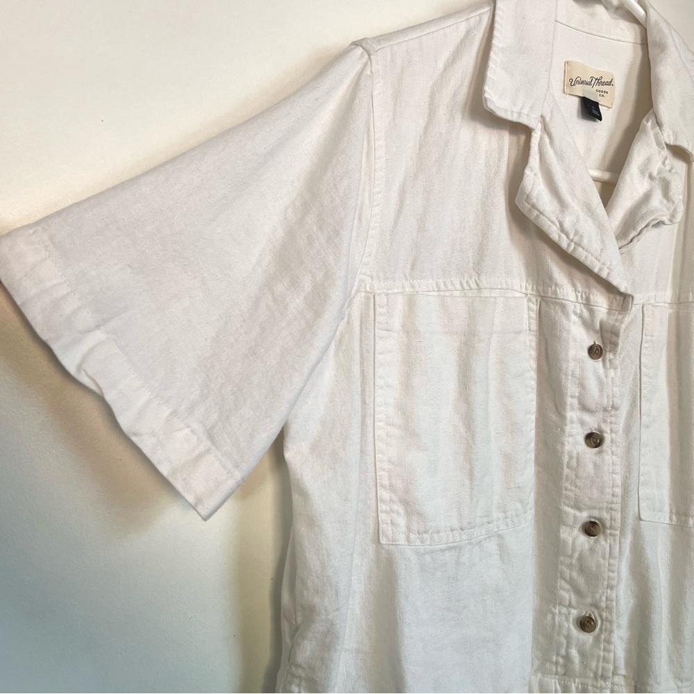Target Universal Thread Womens White Button-Up Ca… - image 4